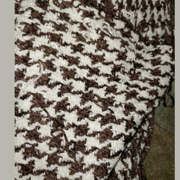 Charter Club Women's Brown/White Scarf - Picture 2 of 4